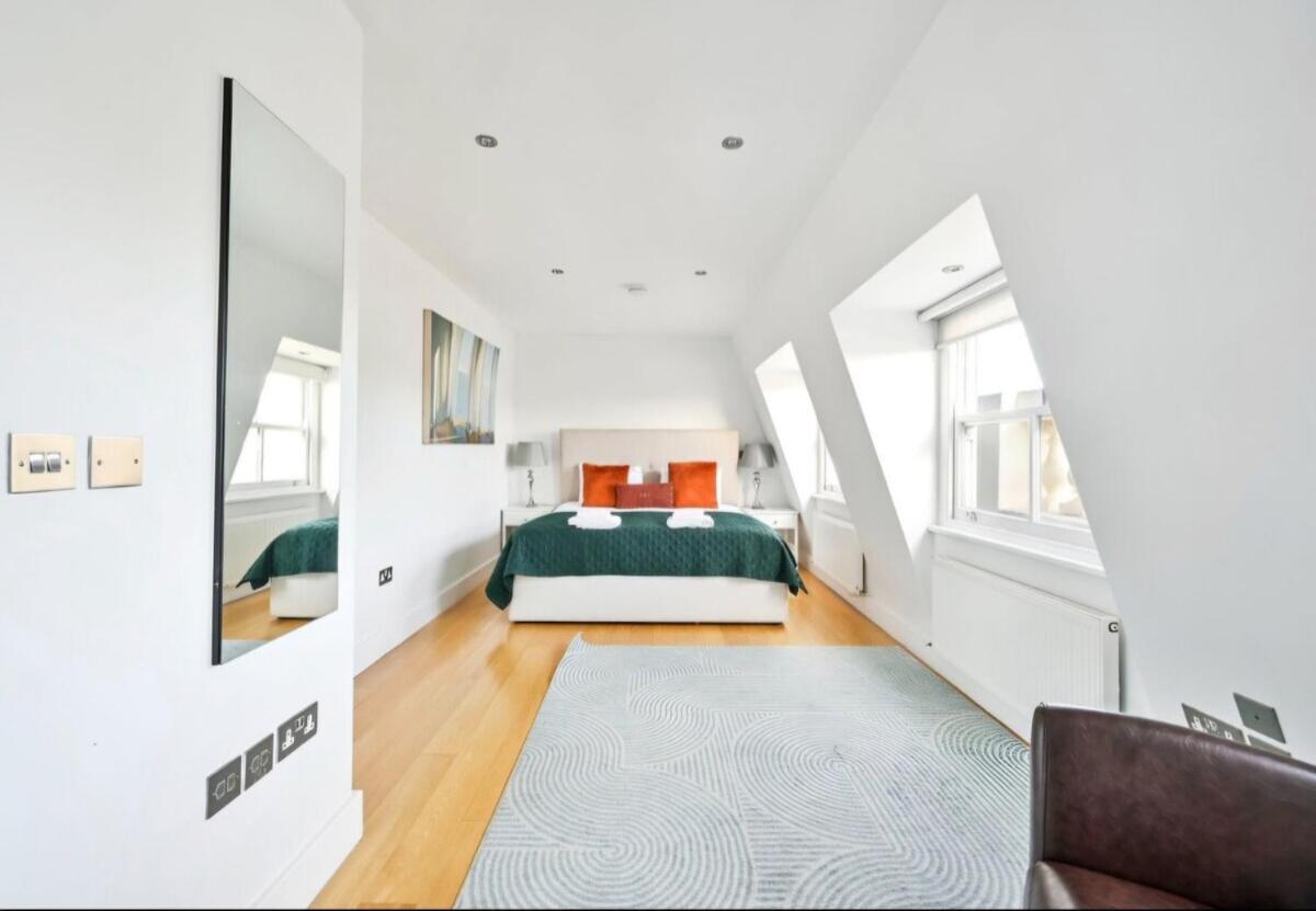 3 Bedrooms Penthouse In Queen's Gate Appartamento